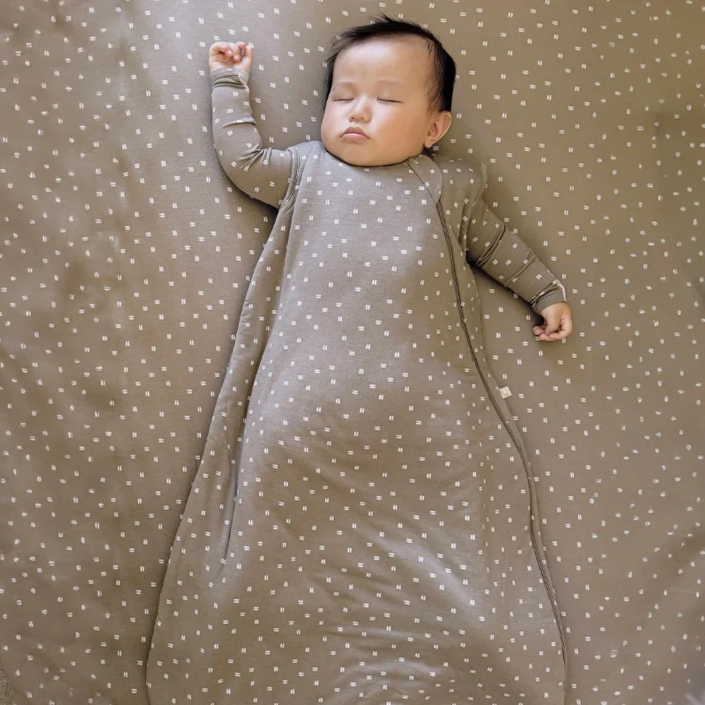 💤👶 Lot of TWO (2) Gunamuna Bamboo Sleep Sacks 1.0 TOG 9-18 months Baby 👶💤
